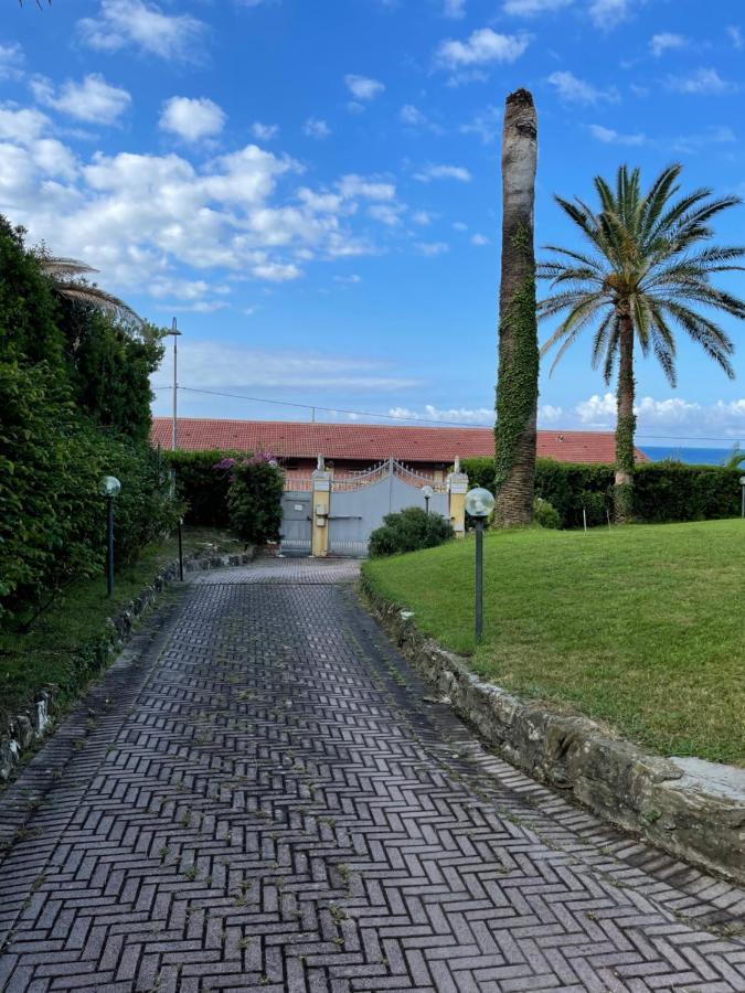Celeste Apartment جنوة المظهر الخارجي الصورة